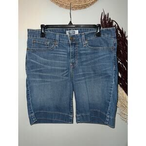 Levi’s signature denim Bermuda shorts women’s size 16 Levi Strauss & Co EUC
